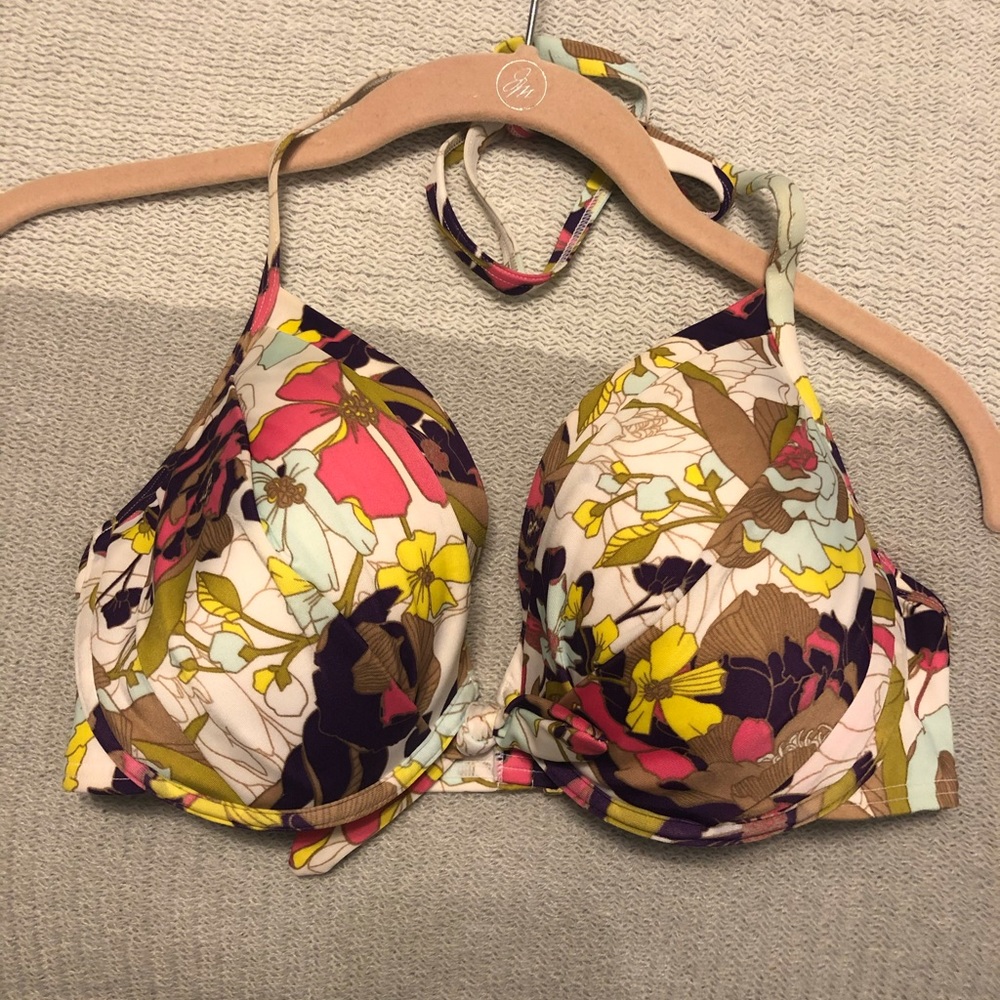 Bikini top